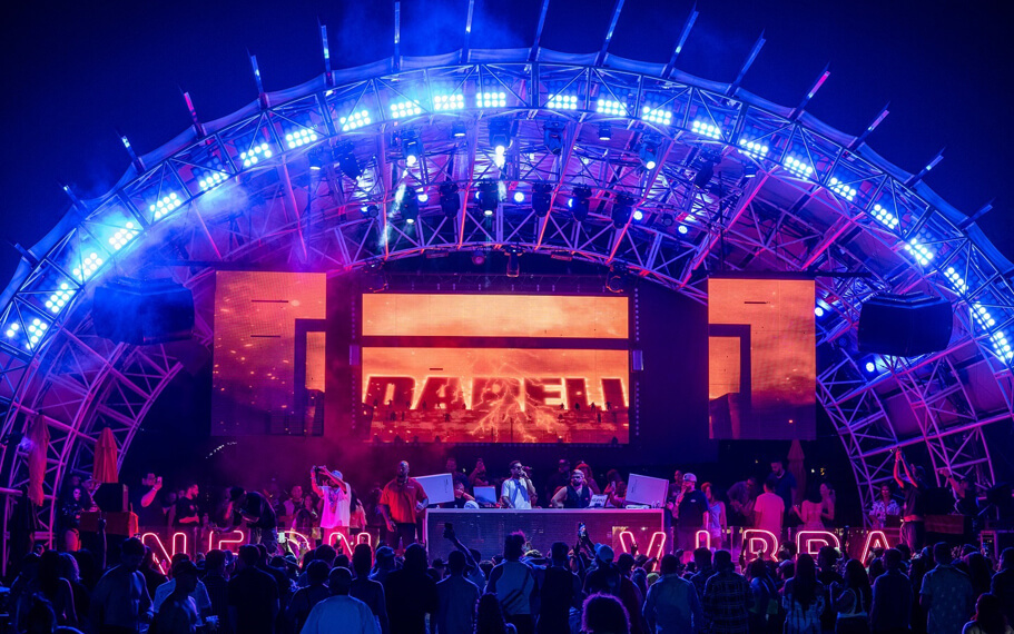 Daylight Beach Club at Mandalay Bay Beach in Las Vegas