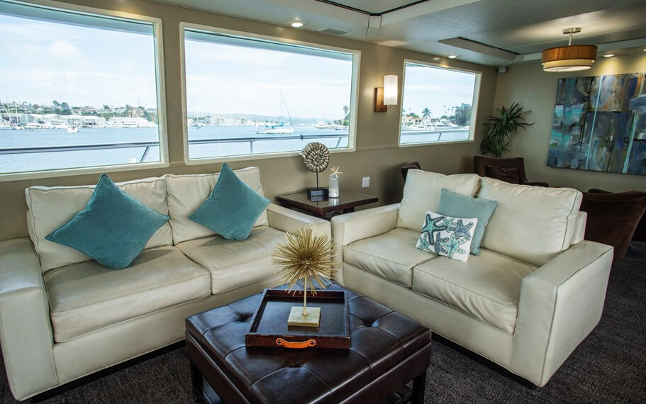 Mojo Yacht Newport Beach