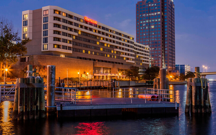 Sheraton Norfolk Waterside Hotel
